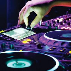 What Equipment Does a Corporate Party DJ Need for a Great Performance?